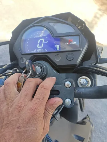 Vender se moto Shineray XY 150 modelo esportiva muito escomomica 