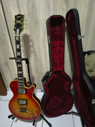 Guitarra Gibson Chinesa modelo Supreme