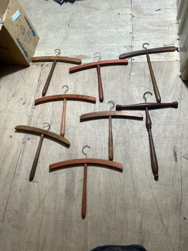 8 Cabides martelo antigos retrô cruz
