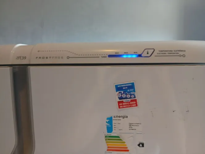 Geladeira Electrolux Frost Free 