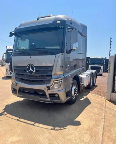 2020 Mercedes- benz actros 2651 6x4