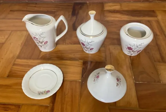 Lote conjunto louça antigo