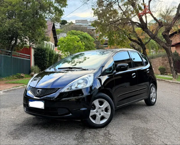 Honda Fit LX 1.4/ 1.4 Flex 8v/16v 5P Aut. 2009