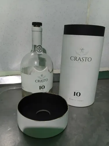 Garrafa vazia para mais o suporte,para artesanato ou coleçã.o 