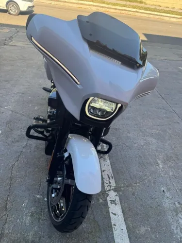 STREET GLIDE ESPECIAL 2024