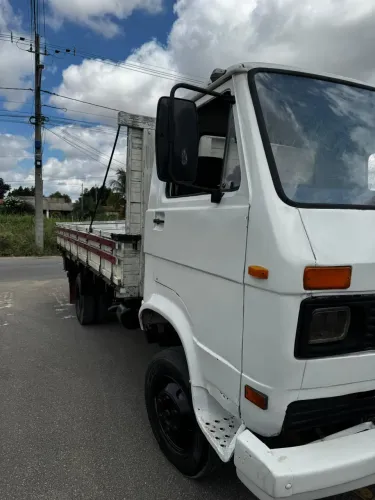 VW 7.90 S (88/89) - Freio a Ar e Direção Hidráulica