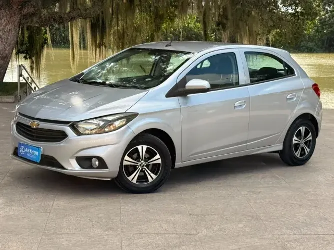 Chevrolet Onix Hatch LT 1.0 8V Flex Mec. 4P 2018