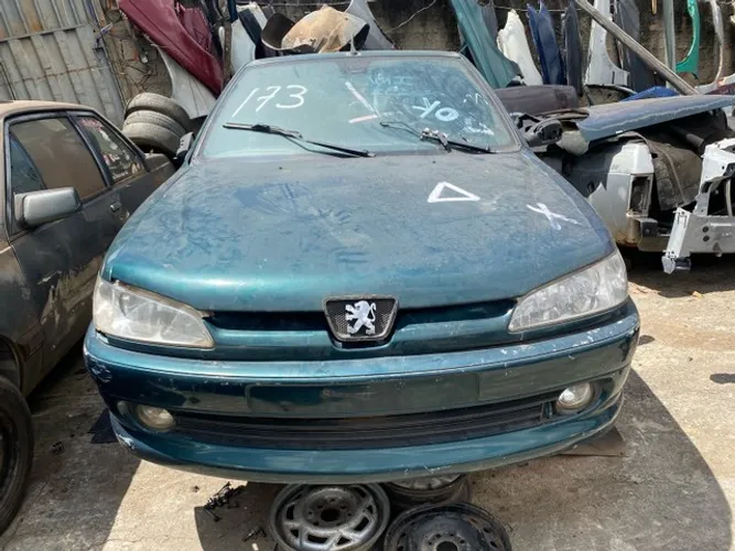Peugeot 306 para retirada de peças