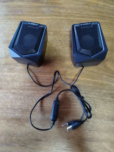 CAIXA DE SOM MULTIMÍDIA 6W X-CELL XC-CM-05