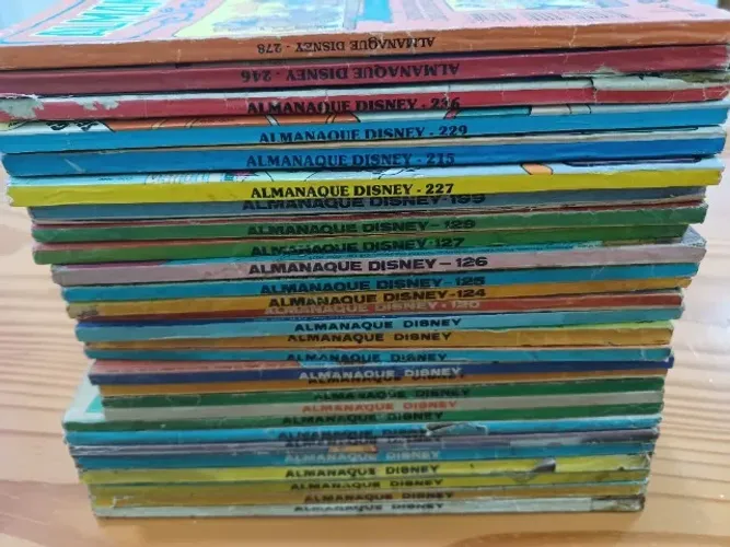 (item 147) Lote com 28 revistas Almanaque Disney 