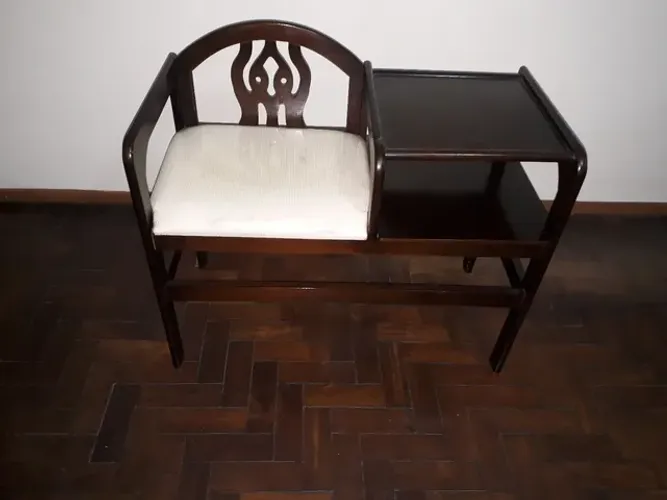 Mesinha com Assento para Telefone Fixo