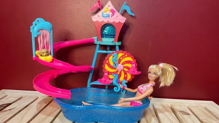 Barbie Parque Aquático e seus bichinhos - Mattel