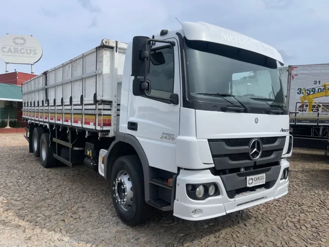 Atego 2426 2022 no graneleiro !!!