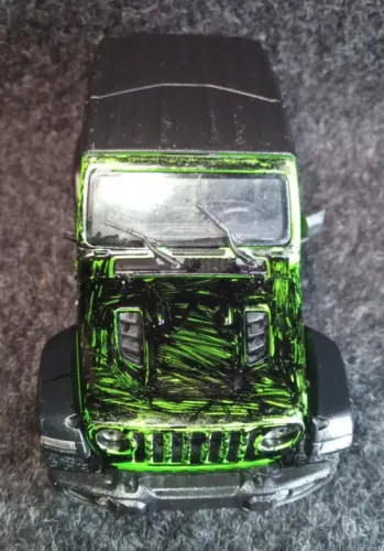 Miniatura do Jeep Wrangler ano 2018 Kinsmart - Lindo.