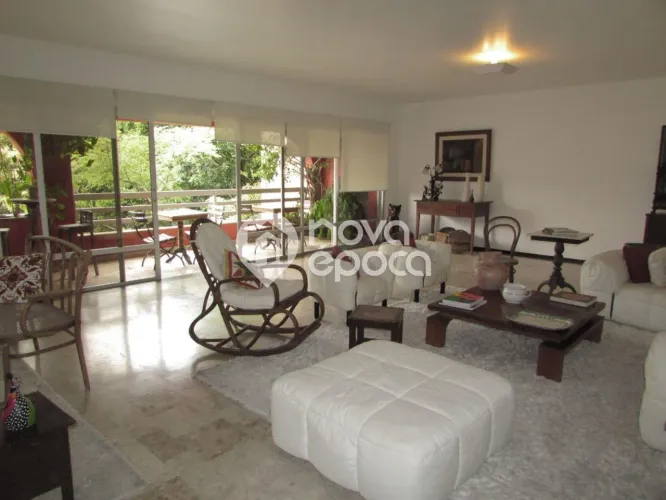 Lagoa | Apartamento 4 quartos, sendo 2 suites
