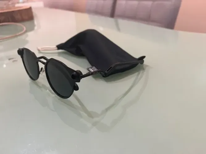 Oakley Deadbolt
