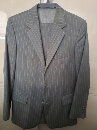 Terno Via Veneto Masculino Listrado Cinza 46 / 48