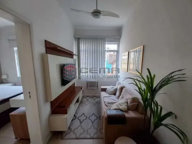 Apartamento - / Residencial / Flamengo