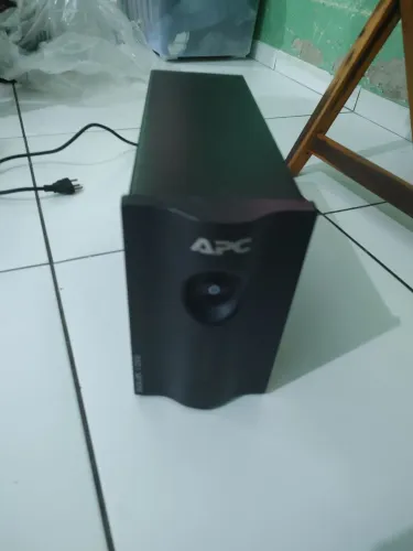 Nobreak APC Back-UPS 1200VA