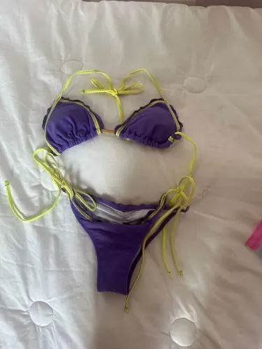 Vendo biquíni Morena Rosa - tamanho P