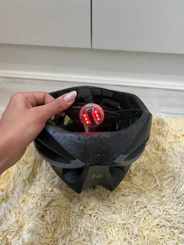 Capacete Bike LED High One Preto