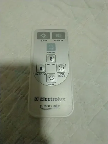 Controle Remoto Climatizador Electrolux Clean Air Branco (Usado)