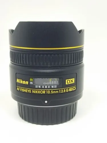 Lente Nikon AF Fisheye Nikkor 10.5mm 1:2.8G ED DX