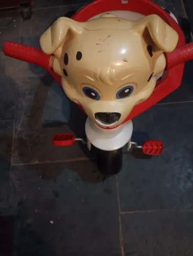 Triciclo Infantil com design de Cachorro