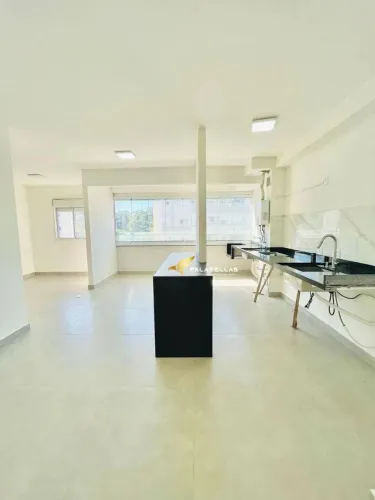 Apartamento com 2 dormitórios à venda, 60 m² por R$ 548.000,00 - Jardim Carlos Gomes - Jun