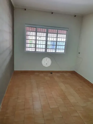 Casa com 3 Quartos sendo 1 Suíte para Alugar, 113m² - Vila Monte Alegre