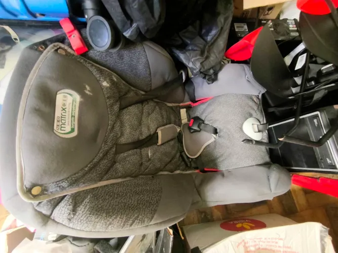 Cadeira de bebê para automóvel 