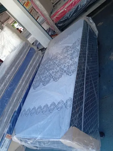 Cama solteiro acoplada 05. M de espessura da espuma