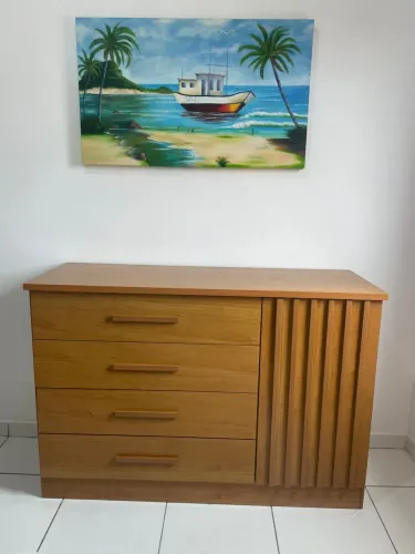 Comoda Cinamomo Ripado NOVO PRONTA ENTREGA 