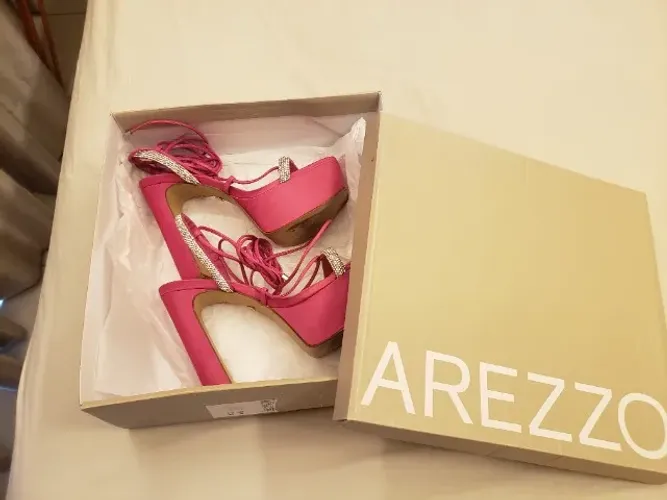 Sandália  da marca Arezzo 36