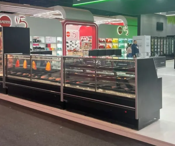 Vitrines Refrigeradas para Açougue Linha Premium Refrimate 