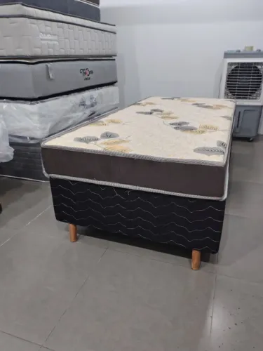 BASE + COLCHÃO SOLTEIRO D28 COM ENTREGA GRÁTIS, PROMOÇÃO POR TEMPO LIMITADO