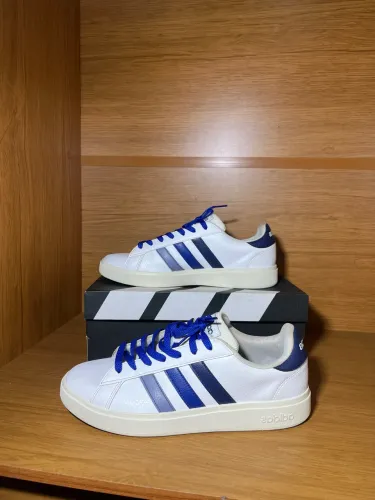 Tênis Adidas Grand Court