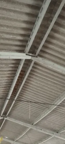 Galpão pré moldada medindo 125 X 12 Mt