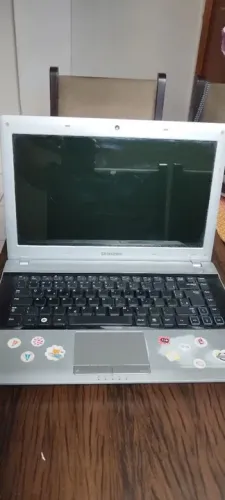 Notebook Samsung RV411 - leia o anúncio