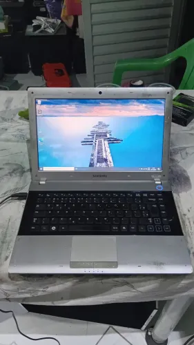 NOTEBOOK SAMSUNG AMD 1.6 GHZ SSD 120 8GB