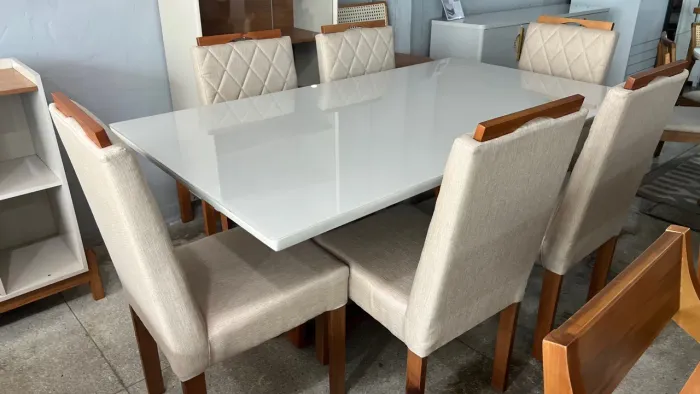 Mesa de madeira seis lugares pintura laca