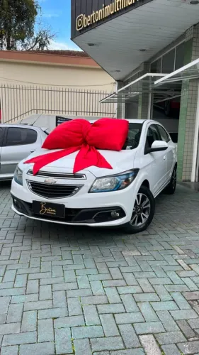 Chevrolet Onix Hatch LTZ 1.4 8V Flex Power Aut. 4P 2016