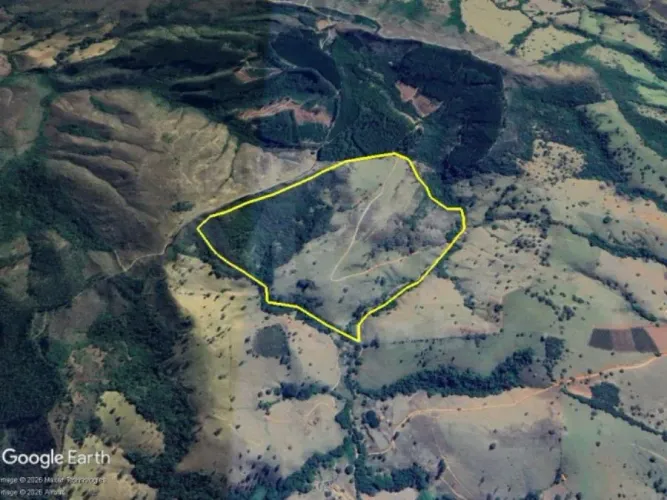 GUAPÉ/MG  Terreno Rural com  hectares na Fazenda Pinheiro