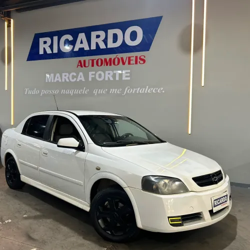 Chevrolet Astra Sedan/ GL Sedan 1.8 MPFI 4P (álcool) 2003
