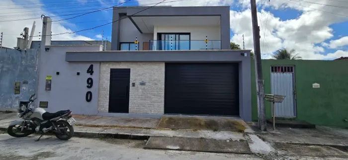 Casa de alto padrão