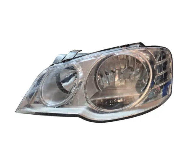 Farol esquerdo Vw Golf 2007 2008 2009 2010 2011