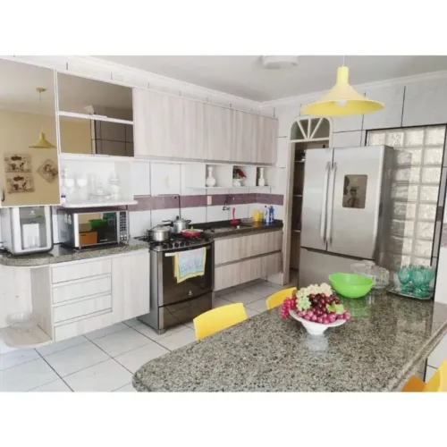 CASA DUPLEX A VENDA EM CONDOMINIO FECHADO- AV GODOFREDO MACIEL