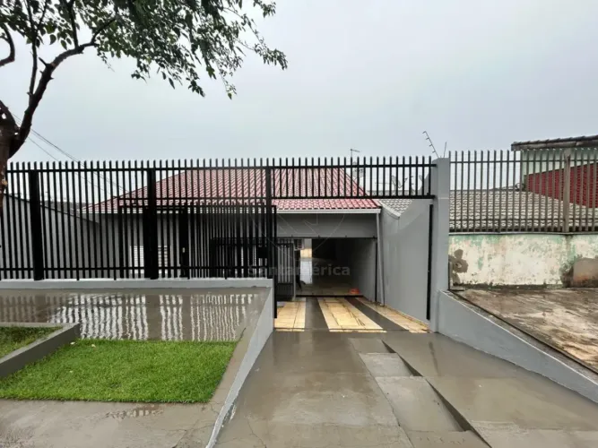 Casa para alugar no bairro Violim com 3 quartos na Região Norte de Londrina.