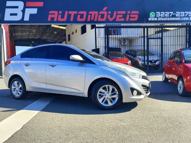 Hyundai HB20S Premium 1.6 Flex 16V Aut. 4P 2015
