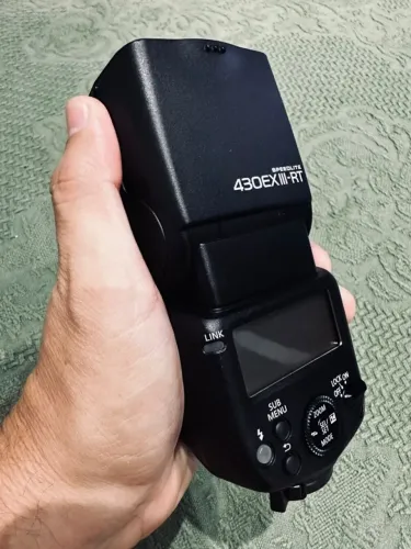 Flash Canon 430EX III RT novo!